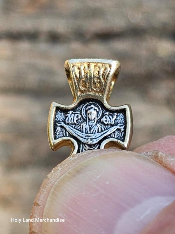 Elegant 925 Silver and Gold Cross Pendant | Hand-Engraved Design - Image 4