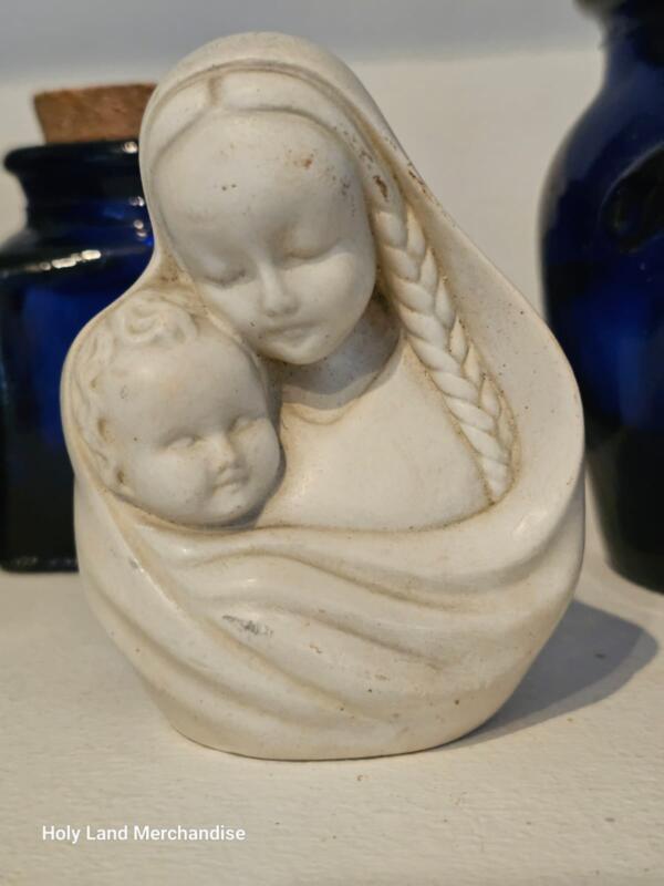 Mid-Century Madonna & Child Statue • Stone Figurine (Ivory Tone) • No. 938 • Madonna & Child -  Madonna Statue - madonna and child statue​ - Image 2