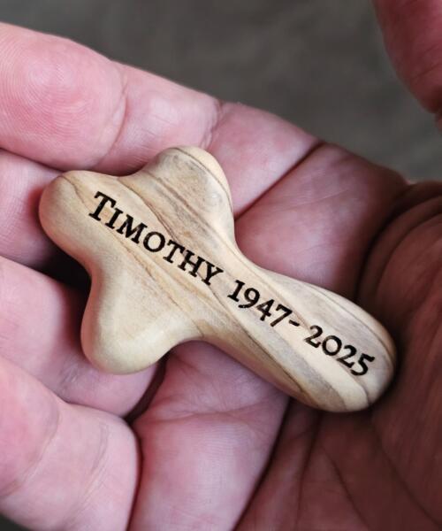 Olive wood Cross - Memorial and grief gift - Loss of a loved one - Forever in my heart